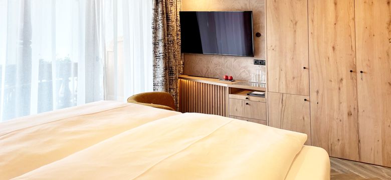 STOCK resort: Doppelzimmer Zillertal image #3