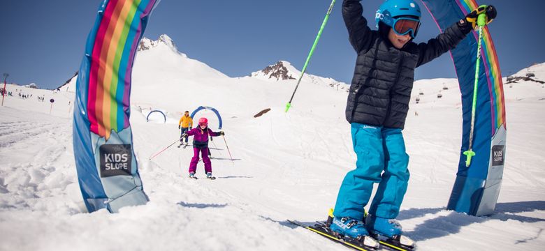 STOCK resort: WINTER-FAMILIENHITWOCHEN