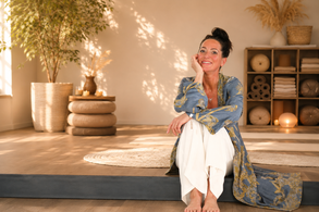 Yoga & Stille mit Silvia Schmid