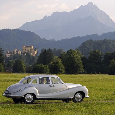Através das montanhas num BMW antigo "Baroque Angel" - Das Rübezahl