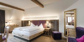 ***** Mirabell Dolomites Hotel . Luxury . Ayurveda & Spa - Aurora