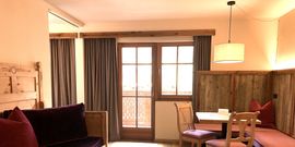 ***** Mirabell Dolomites Hotel . Luxury . Ayurveda & Spa - Aurora Klassik