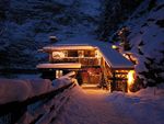 Adviento en la montañas, un paseo muy romántico en una carreta por las montañas nevadas del valle de Grossarl, y nuestro mercado de navidad en la plaza del pueblo lo invitan de todo corazón a pasar unos días en la región de Salzburg.