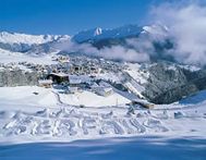 Genießen Sie das Skifahren, die Lebensfreude und die Atmosphäre bei uns im Cervosa....