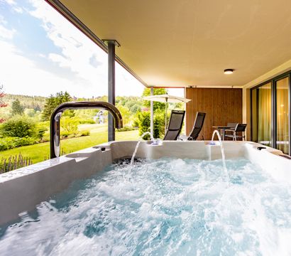 Angebot: Kurz mal abtauchen! - PFALZBLICK WALD SPA RESORT