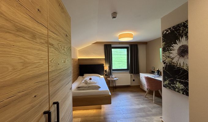 Hotel Room: COMFORT Single Room "Small & Fine" **** - Biohotel Eggensberger