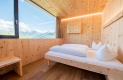 Biohotel Panorama: Doppelzimmer Sonnengruß Zirbe - Biohotel Panorama, Mals, Vinschgau, Trentino-Südtirol, Italien