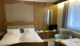 Doppelzimmer Waldseite im Stammhaus
