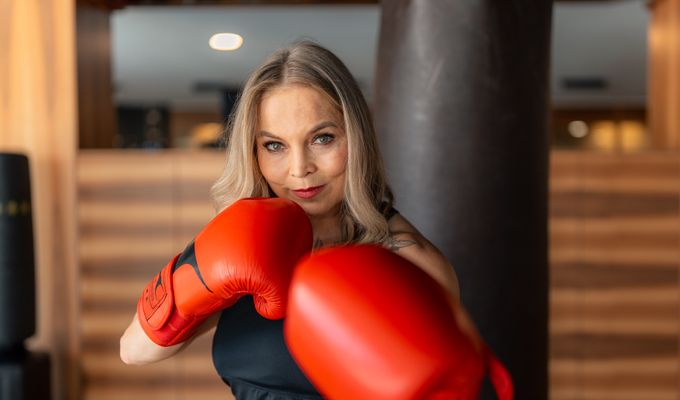 BOXTRAINING MIT POWER – MIT EX-BOXWELTMEISTERIN REGINA HALMICH