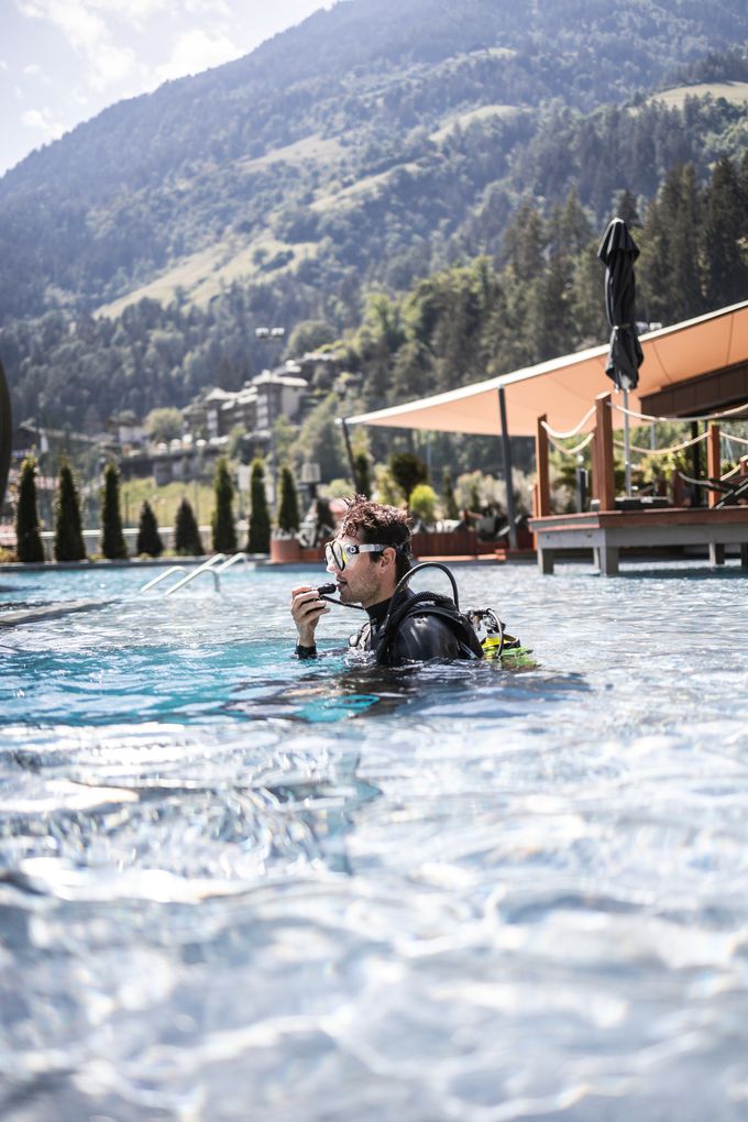 PADI JUNIOR SCUBA DIVER