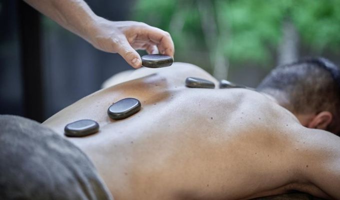 HOT-STONE-MASSAGE