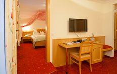 Suite mit getrenntem Wohnraum