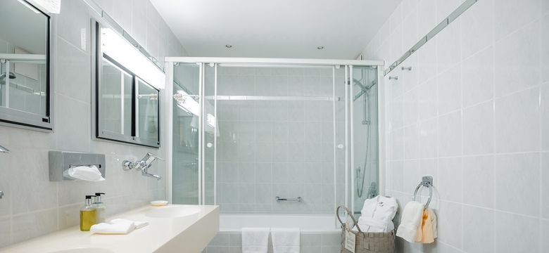 Schüle's Gesundheitsresort & Spa: Wacholder mit Südostbalkon (42 m²) image #3