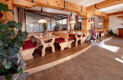 Naturresort Gerbehof: Frühstücksbereich - Naturresort Gerbehof, Friedrichshafen-Ailingen, Bodensee, Baden-Württemberg, Deutschland