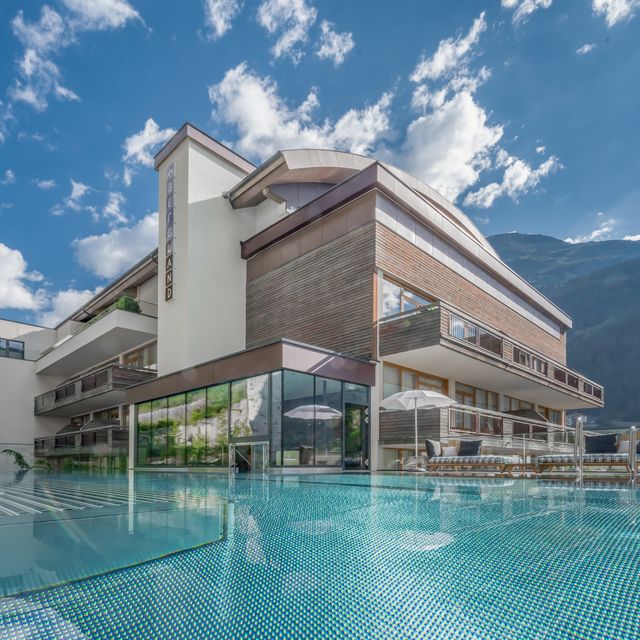 Bergland Design- und Wellnesshotel Sölden in Sölden, Tirol, Österreich