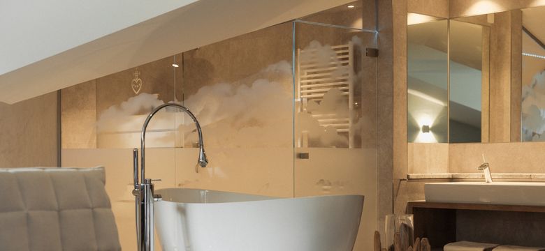 Berghotel Schlossanger Alp: WOLKE image #4