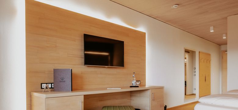 PANORAMA Allgäu Spa Resort: Juniorsuite Gehrenspitze image #3