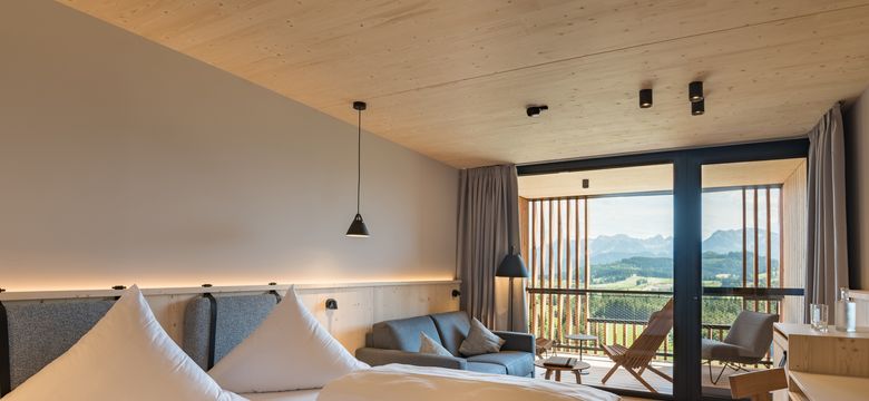 PANORAMA Allgäu Spa Resort: NEU: Juniorsuite Tegelberg image #1