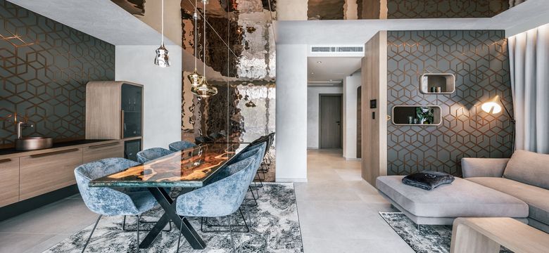 Quellenhof See Lodge: See-Villa image #3