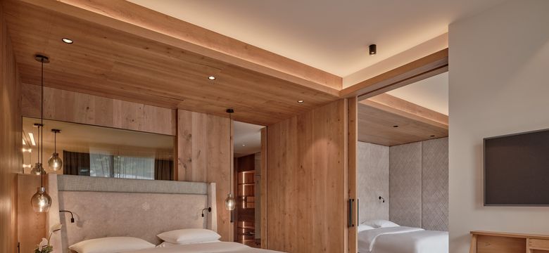 DAS EDELWEISS Salzburg Mountain Resort: Panorama Suite image #1