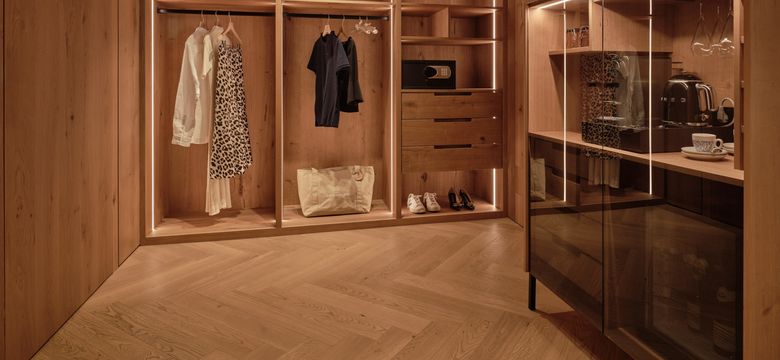 DAS EDELWEISS Salzburg Mountain Resort: Family Suite Superior image #4