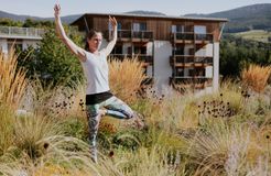 RETTER Bio-Natur-Resort: Yoga in der Natur - RETTER BIO-NATUR-RESORT, Pöllauberg, Steiermark, Österreich
