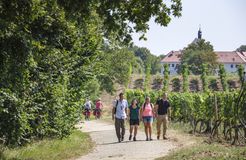 Biohotel Chez Douverne: verschiedene Urlaubs-Aktivitäten, wie Wandern ... (17/24) - Hästens Boutique Biohotel – chez Douverne