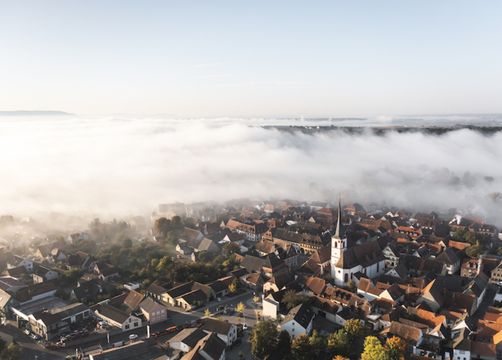 Biohotel Chez Douverne: Urlaub in Sommerach - Hästens Boutique Biohotel – chez Douverne, Sommerach, Fränkisches Weinland, Bayern, Deutschland