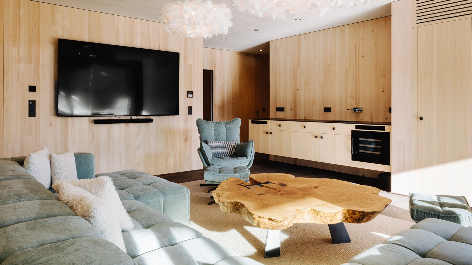 Bild #12 - Torghele’s Wald und Fluh