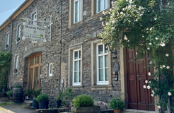 Bio Boutique Hotel Prüm: Schiefer-Winzerhaus - Bio Boutique Hotel Prüm & Yoga Retreats , Brauneberg, Mosel, Rheinland-Pfalz, Deutschland